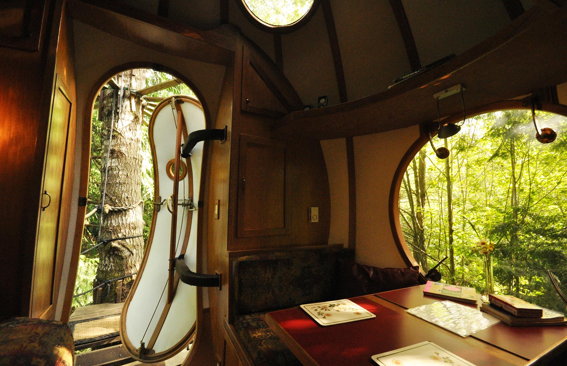 Free Spirit Spheres, British Columbia, Canada